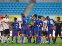 阿根廷队梅开二度，轻松击败厄瓜多尔