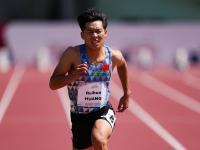 日本选手勇夺男子田径比赛第一名