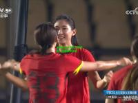 中国女足以激烈比赛获胜，突破赛季顶峰